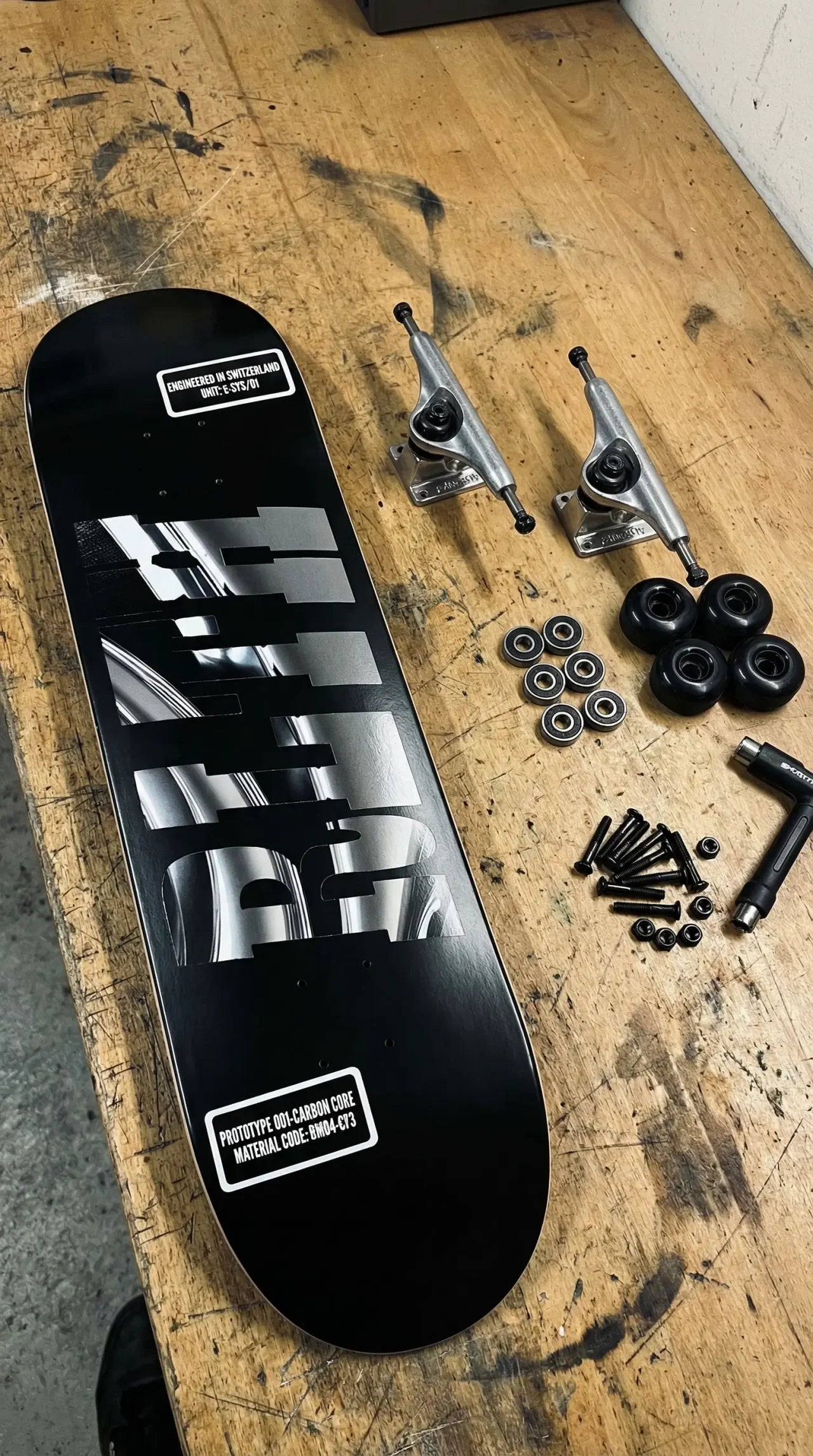HybridCore Apex V2 deck photograph