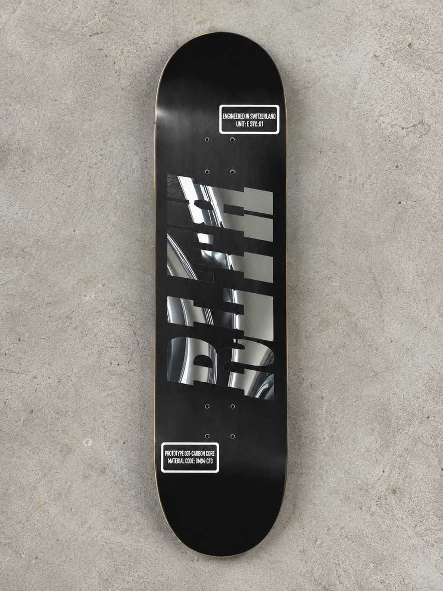 HybridCore V2 Flow — Carbon Freestyle Skateboard Deck 7.25"