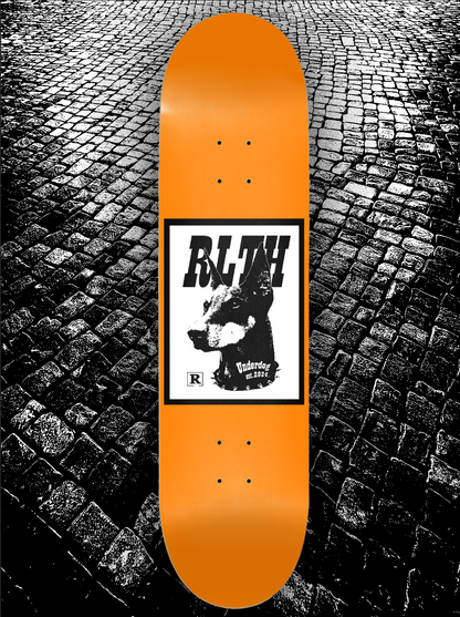 High-performance skateboard featuring a lightweight bamboo-carbon hybrid core, engineered for more pop, durability and control. super affordable skateboard deck.